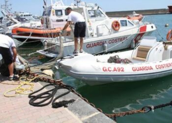 Pesca illegale a Torre Melissa e a Capo Rizzuto, interviene la Capitaneria