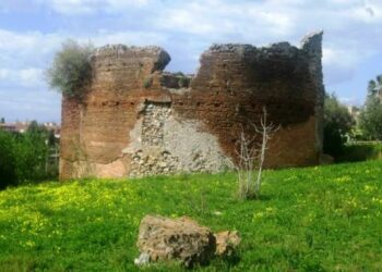 Uno studio sul Mausoleo e la necropoli romana di Cirella