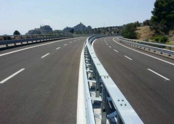 SS106, aperte al traffico varianti Gioiosa Jonica e Roccella