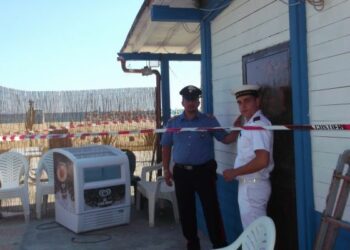 Sequestrato chiosco senza permessi a Botricello