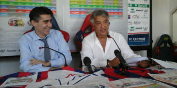 Crotone calcio, campagna abbonamenti in chiave economica