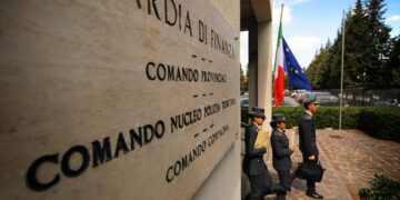 Cosenza, cambio al vertice alla Finanza: arriva il Colonnello Grazioli