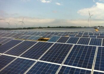 Energie rinnovabili, scoperta a Vibo evasione per oltre 19 mln euro