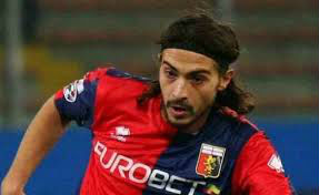 Dopo dieci anni torna al Crotone Matteo Paro