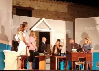 Strongoli, esordio col botto per la compagnia teatrale ‘La Matassa’