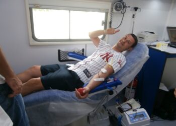 Ciro’ Marina, ospiti del campeggio ‘Punta Alice’ donano il sangue