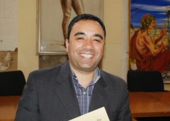 Ciro’ Marina, via libera al bilancio: opposizione in vacanza