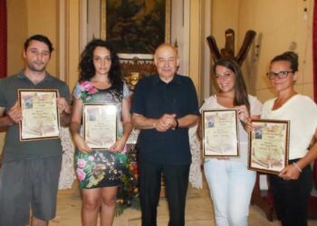 Oratorio estivo a Strongoli, attestati di merito agli animatori