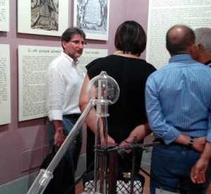 Vizza spiega alchimia di lacinio ai turisti