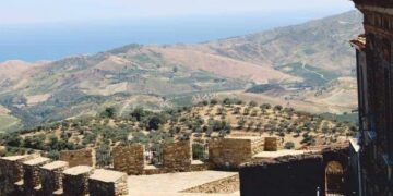 Parte la prima edizione del “Premio Quattro Porte 2015”