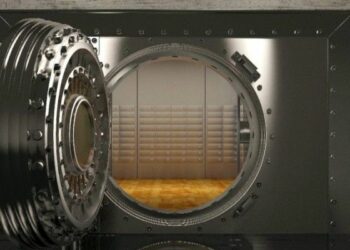 Imprenditore calabrese nascondeva 1,5 mln di euro in caveau