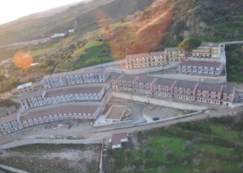 Ville e villaggi turistici per 25 milioni, maxi confisca a cosca nel catanzarese