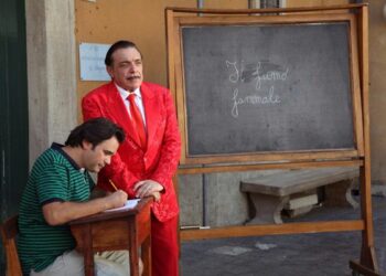 “Chi fuma e’ scemo”, nuova campagna contro tabagismo