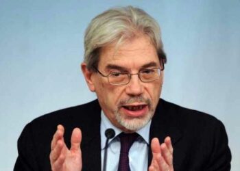 Alluvione in Calabria, il sottosegretario De Vincenti a Cosenza