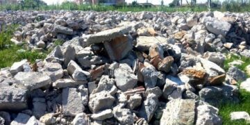 Scoperta nel cosentino discarica con materiali pericolosi