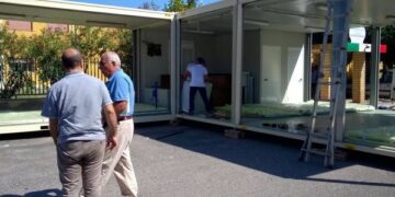 Lavori all’ufficio postale di Ciro’ Marina, arriva struttura mobile