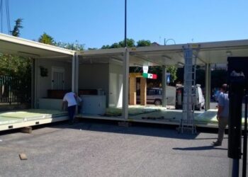 Lavori all’ufficio postale di Ciro’ Marina, arriva struttura mobile