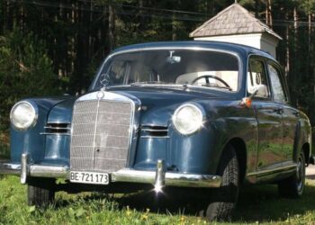 Alla scoperta dei castelli calabresi a bordo di auto d’epoca