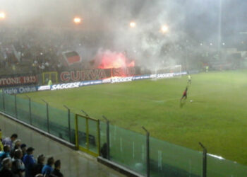 Serie B sesta giornata, i rossoblu’ conquistano la terza vittoria consecutiva contro la Salernitana