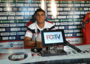 Serie B, quarta vittoria consecutive del Crotone all’Ezio Scida