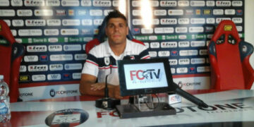 Serie B, quarta vittoria consecutive del Crotone all’Ezio Scida