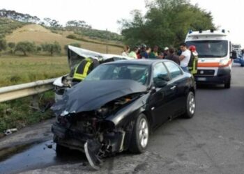 Incidente sulla SS107 ‘silana-crotonese’, tre feriti