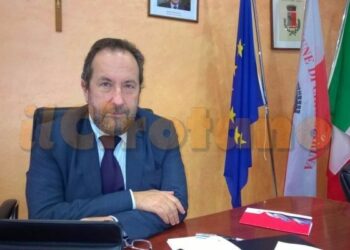 Ciro’ Marina, il commissario Mariani si e’ insediato in Comune