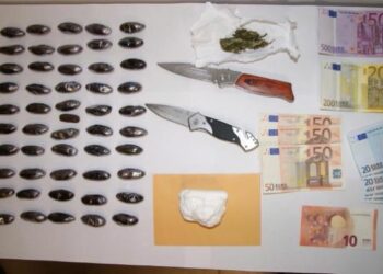 Cocaina, hashish e marijuana in auto: tre arresti a Rossano