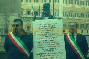 Nando Amoruso con i sindaci Vulcano e Murgi