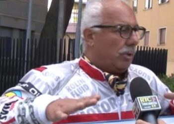 SS106, Amoruso manifesta davanti la sede Anas