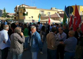 Legge Fornero e tutela esodati: sit-in davanti prefettura a Crotone