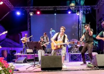I Musicanti del Vento ad Imola sul palco di ‘Italia a 5 Stelle’