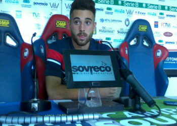 Serie B, stadio Ezio Scida tutto esaurito per la capolista Crotone