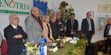 ‘In Vino Veritas’ alla cantina Enotria di Ciro’ Marina