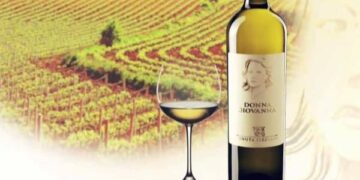 Vini, il Donna Giovanna 2014 e’ medaglia d’oro all’AWC di Vienna