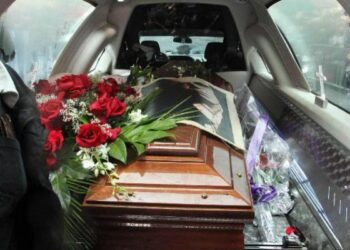 Rissa tra parenti al funerale, sette feriti a Reggio Calabria
