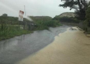 Maltempo, colpito da palo della luce a Reggio Calabria: muore operaio 25enne