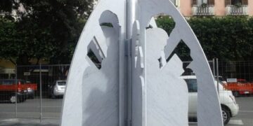 A Pitagora un monumento che non piace