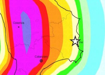Terremoti, lieve scossa di magnitudo 2.1 a Crotone