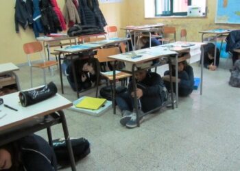Terremoto, scuole evacuate a Ciro’ Marina