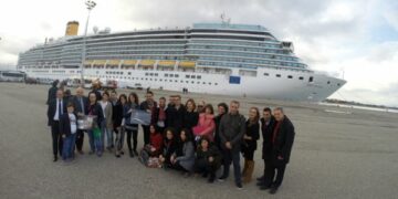 Ciro’: il nuovo calendario 2016 a bordo della nave “Costa Deliziosa”