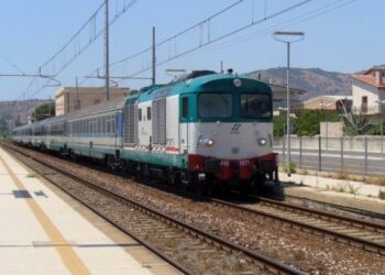 Linea jonica ripristinata in tempi record, si torna a viaggiare in treno