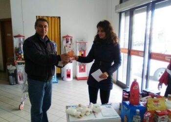 Ciro’ Marina, raccolta alimentare per un Natale di solidarieta’