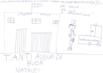 Regalo di una bambina ai finanzieri che controllavano azienda di famiglia