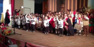 ‘Notte di luce e di speranza’, spettacolo di Natale a Ciro’ Marina