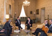 Renzi incontra il Primo Ministro libico designato Fayez Al-Serraj