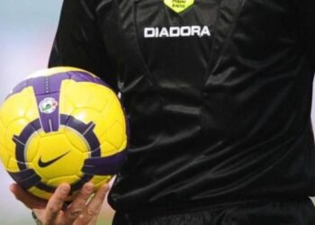 Calcio all’arbitro, sospesa partita tra Mesoraca e Ciro’ Marina