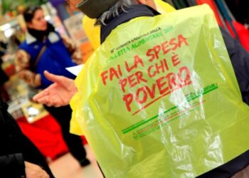 Poverta’ in aumento nel crotonese, nel 2015 donati 40 tonnellate di alimenti