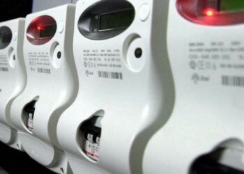 Rubavano energia elettrica, denunciati due iracheni a Crotone