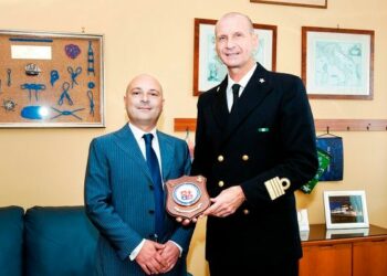 Dai Capitani crotonesi di lungo corso omaggio al comandante Andronaco